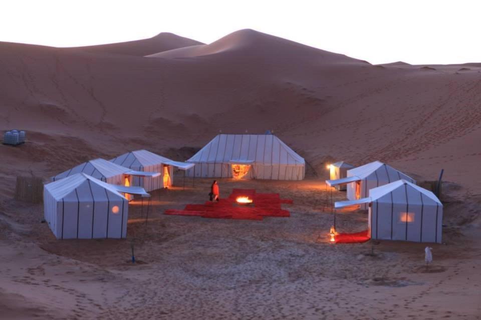 Bivouac Camel Trips Hotel Merzouga Exterior foto