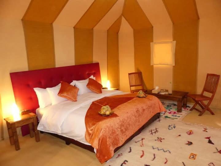 Bivouac Camel Trips Hotel Merzouga Exterior foto