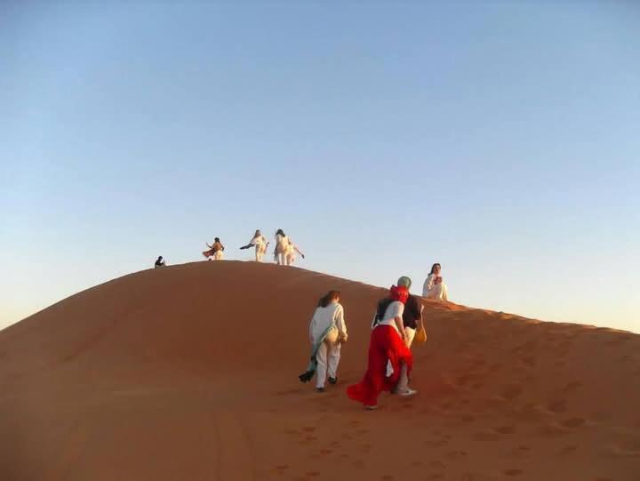 Bivouac Camel Trips Hotel Merzouga Exterior foto