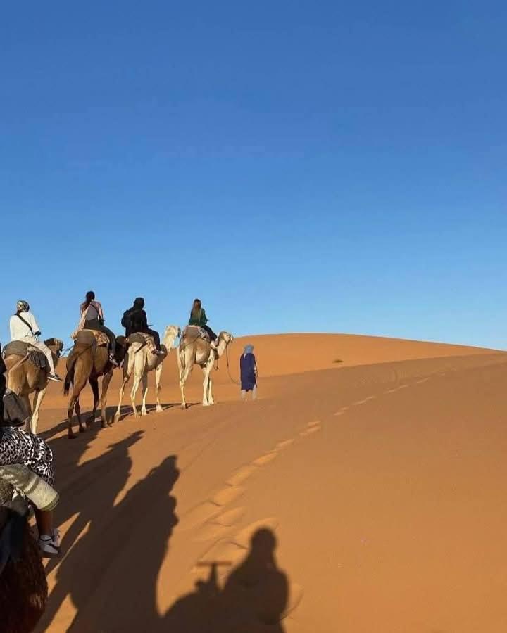 Bivouac Camel Trips Hotel Merzouga Exterior foto